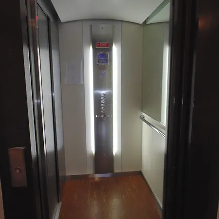 Rico Hotel 2*